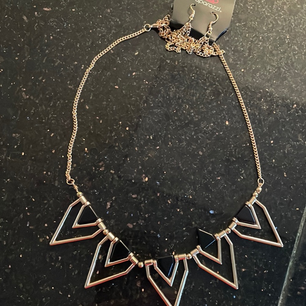 Beautiful necklace and earrings set